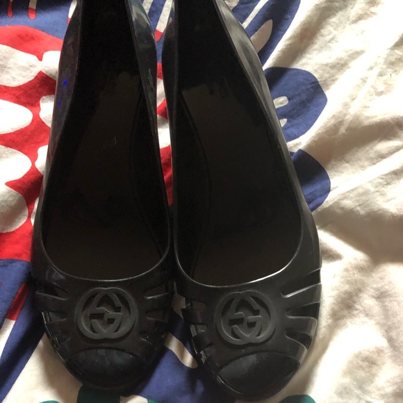 Gucci Sandals - Picture 2 of 2